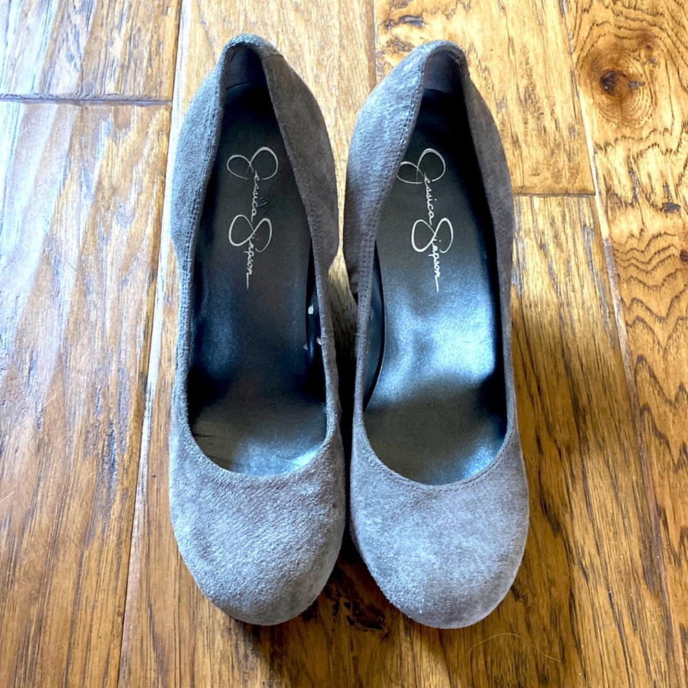 Jessica Simpson Kellie grey suede wedge size 9.5